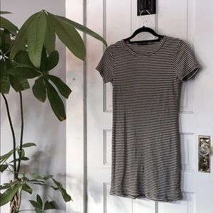 Brandy Melville Dress